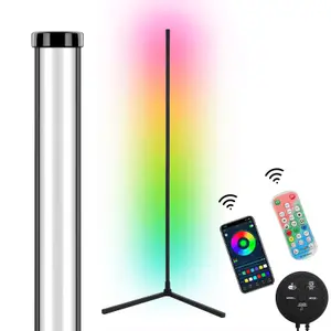 Golvlampa RGB Wifi med fjärrkontroll